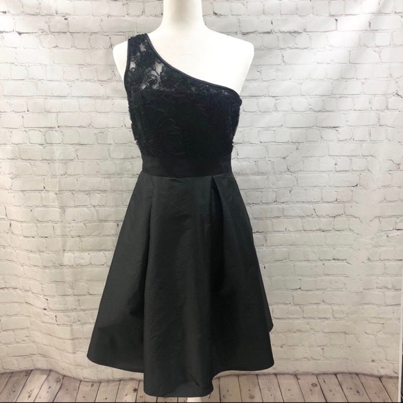 Monique Lhuillier One Shoulder Fit & Flare Cocktail Dress Black Size 10 - Picture 3 of 14